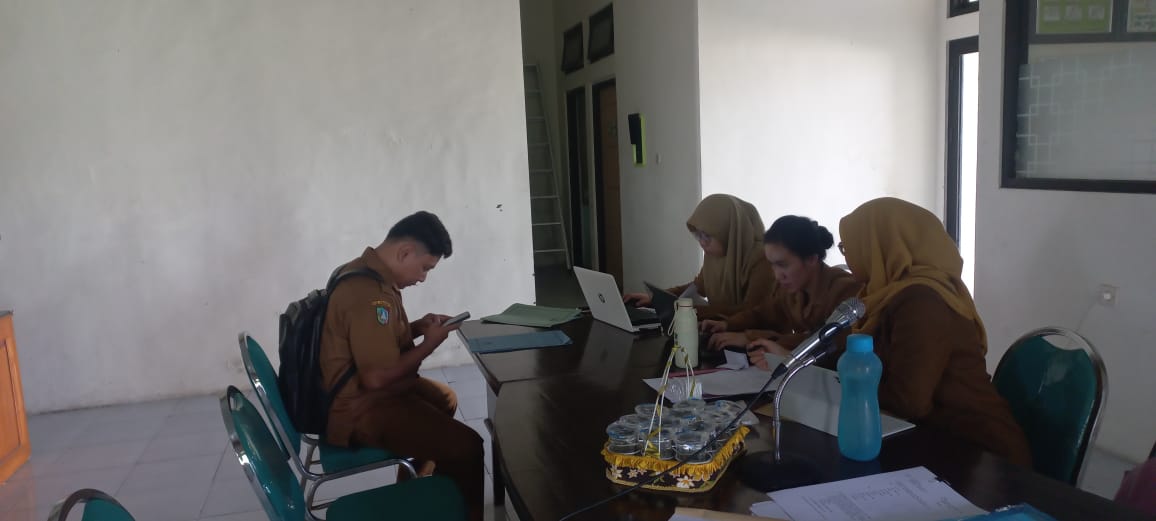 PELAYANAN PAJAK SEMAKIN MUDAH, LAYAR JEBOL HADIR DI KECAMATAN TEMBELANG