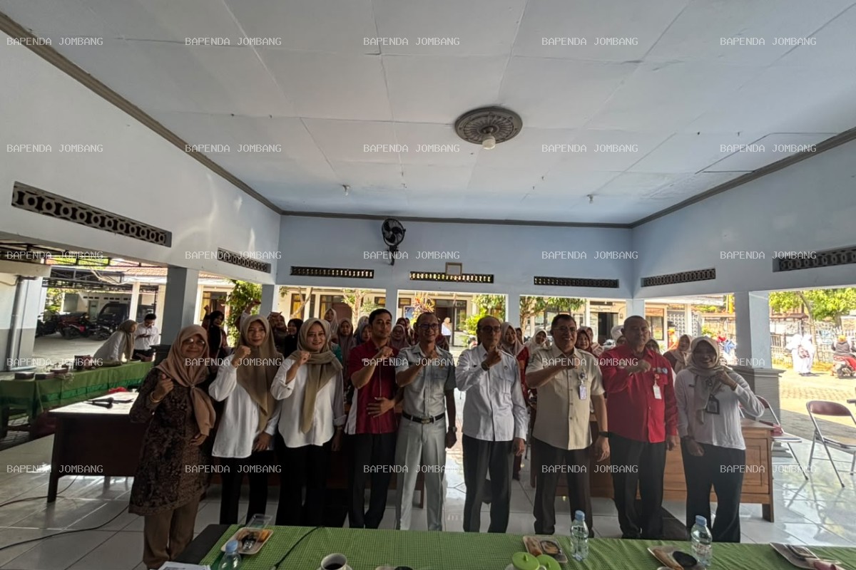 Dorong Kesadaran Pajak, Bapenda Jombang Sosialisasikan Opsen PKB-BBNKB di Perak