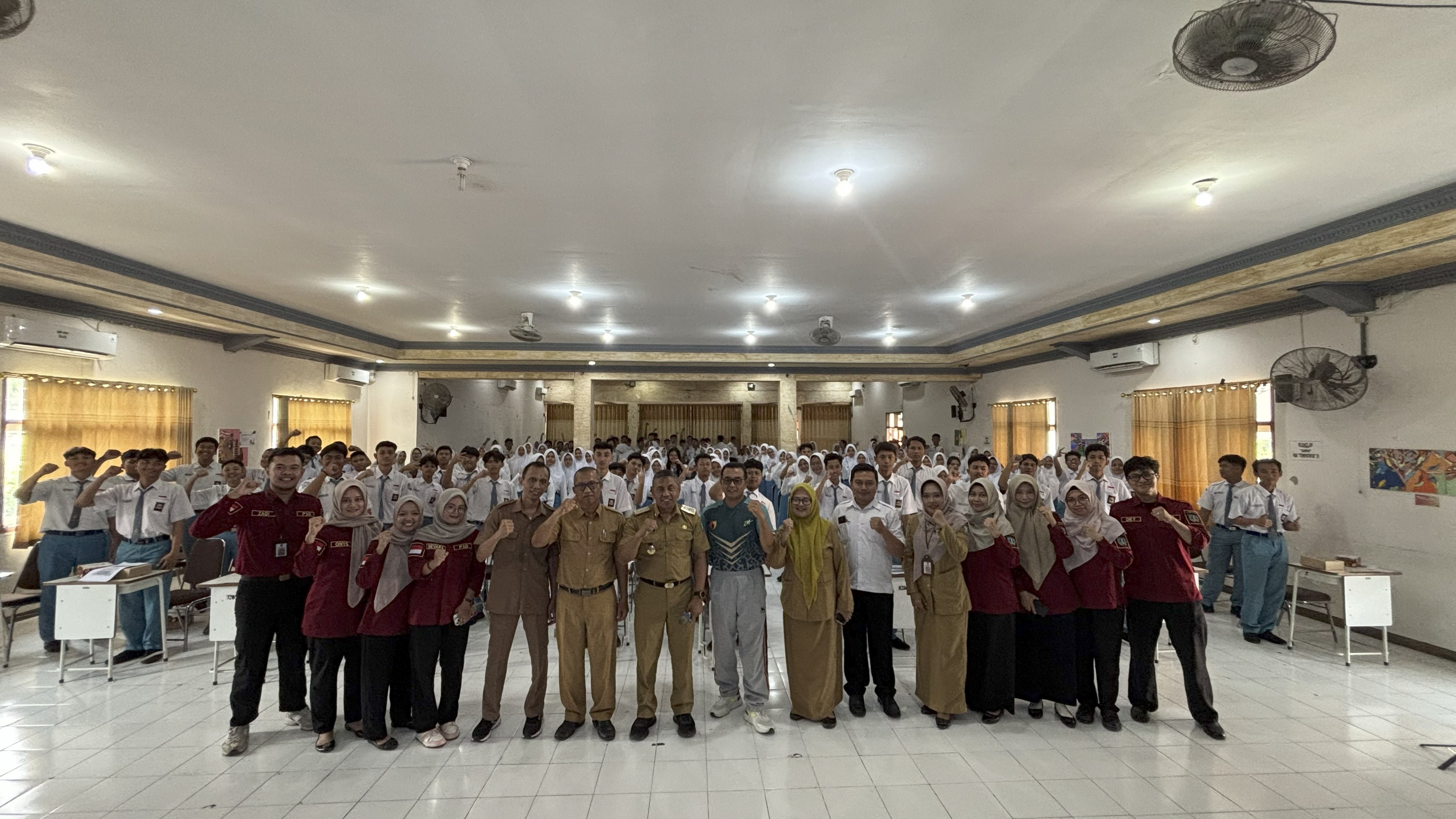 SAPA PAJAK GOES TO SCHOOL HADIR DI SMAN 2 JOMBANG: MENANAMKAN KESADARAN PAJAK PADA GENERASI MUDA