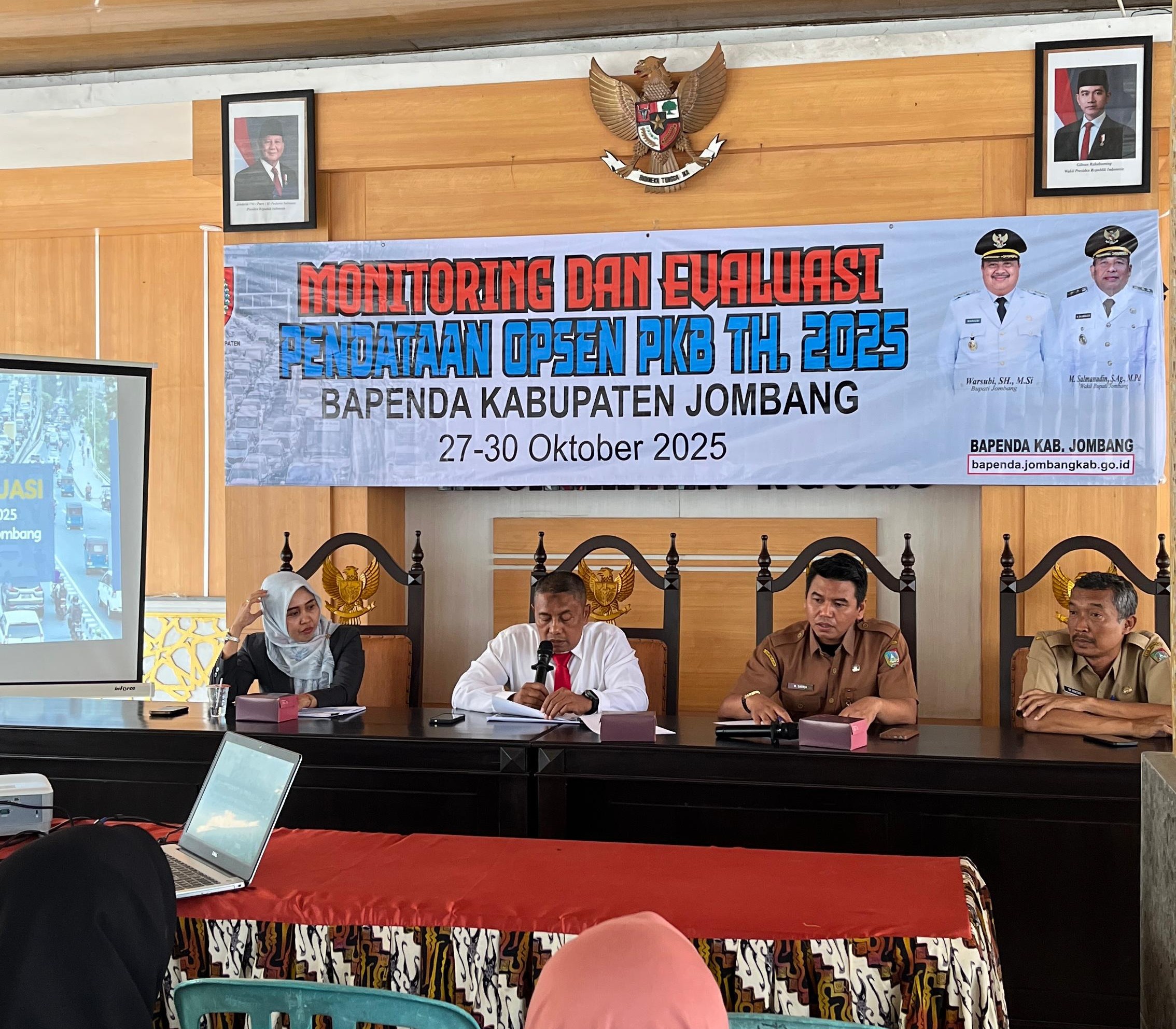 MONEV MELUAS! BAPENDA JOMBANG GELAR PENDATAAN OPSEN PKB & BBNKB 2025 DI KECAMATAN NGORO