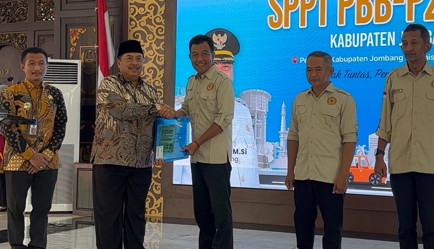 SPPT PBB-P2 2026 DILUNCURKAN, PEMKAB JOMBANG TEGASKAN KOMITMEN PELAYANAN PAJAK DAN STABILITAS EKONOMI