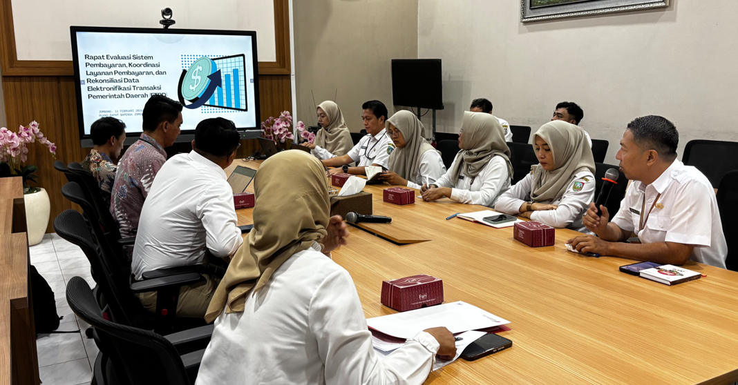OPTIMALKAN PENDAPATAN DAERAH, BAPENDA JOMBANG DAN BANK JATIM PERKUAT SINKRONISASI DATA ETPD