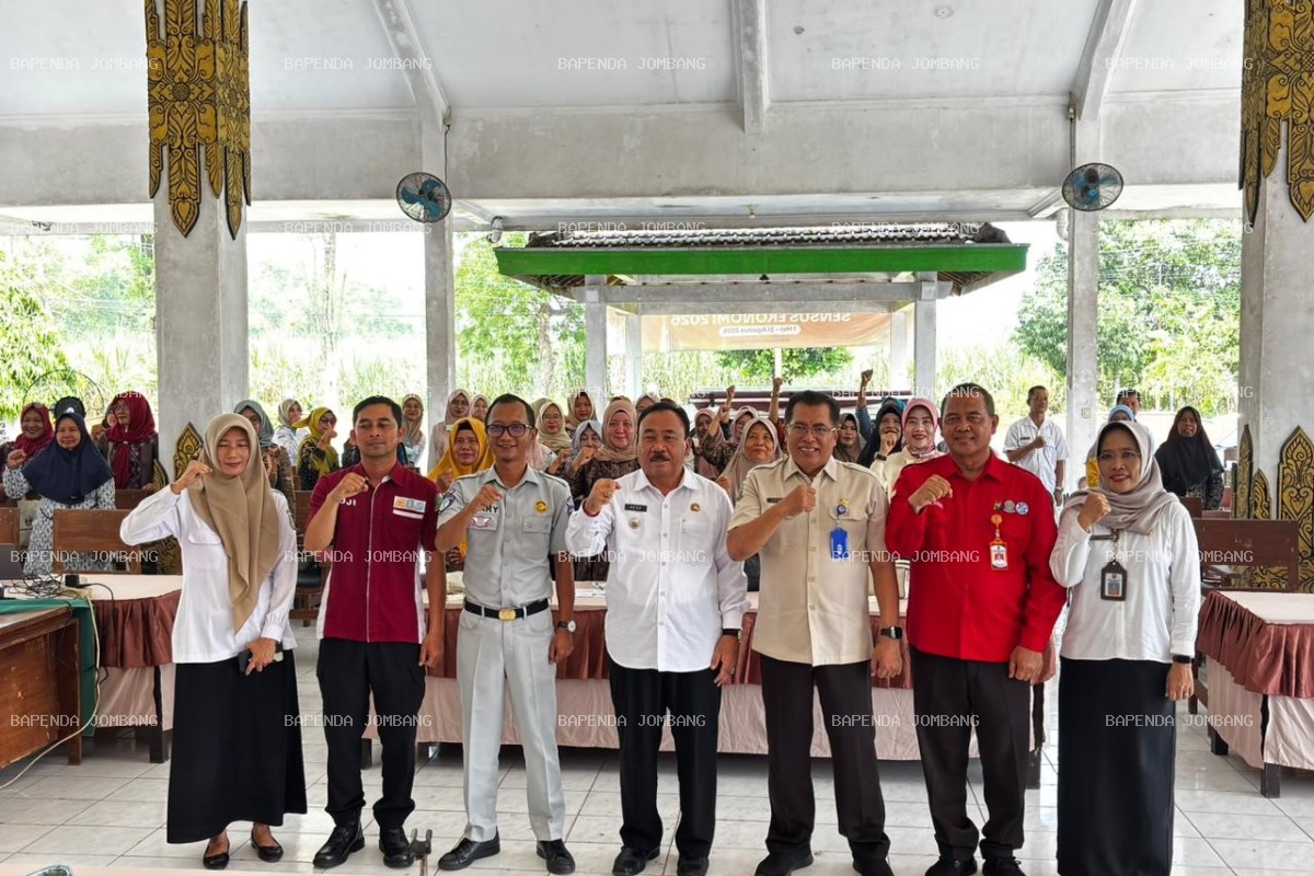 Gencar Tingkatkan Kepatuhan Pajak, Tim Pembina Samsat Jombang Gelar Sosialisasi Pajak Daerah, Opsen PKB dan BBNKB di Kecamatan Gudo