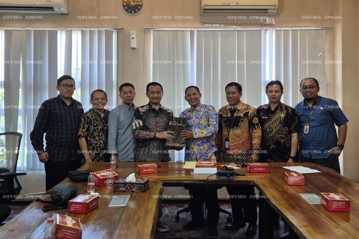 Perkuat Tata Kelola BPHTB, Bapenda Jombang Studi Banding ke Sidoarjo