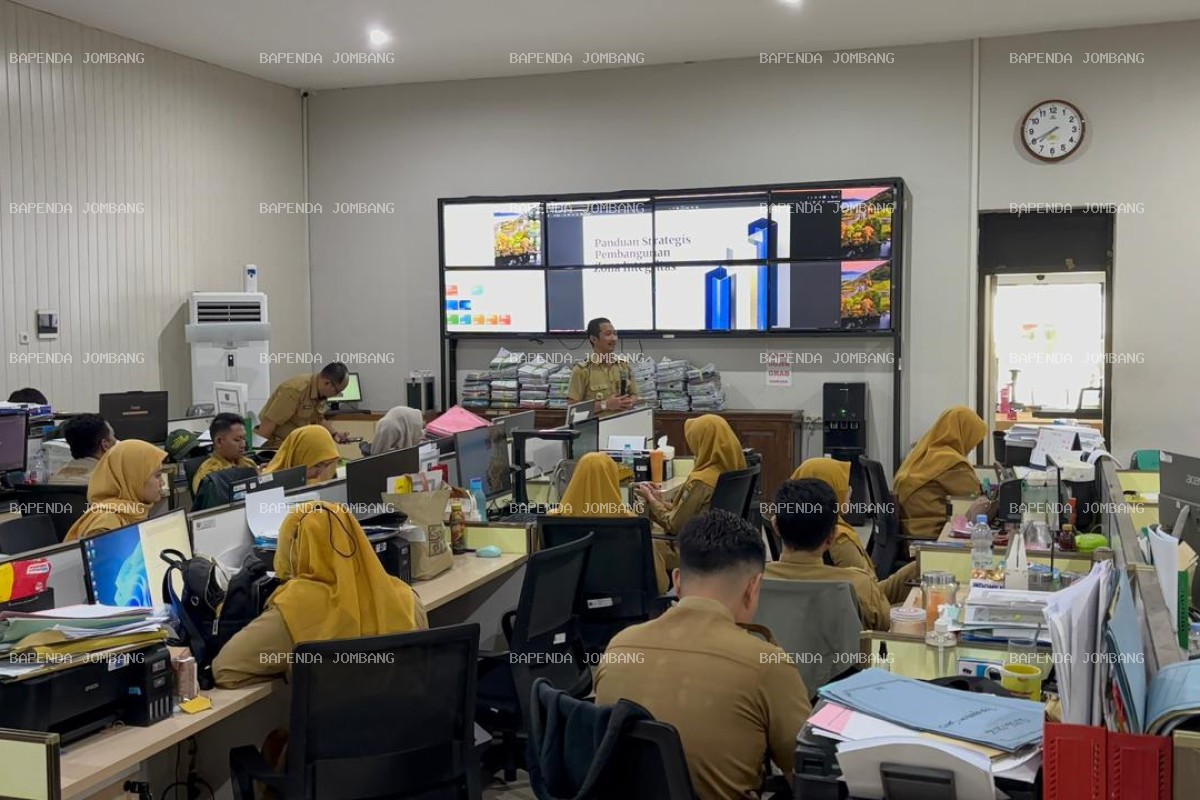 Kepala Bapenda Jombang Paparkan Penguatan Zona Integritas menuju WBK dan WBBM