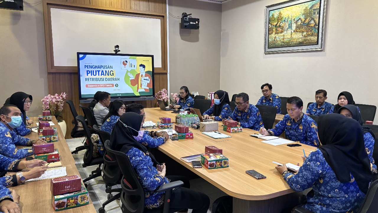 RAPAT KOORDINASI PENGELOLAAN DAN PENGHAPUSAN PIUTANG RETRIBUSI DAERAH